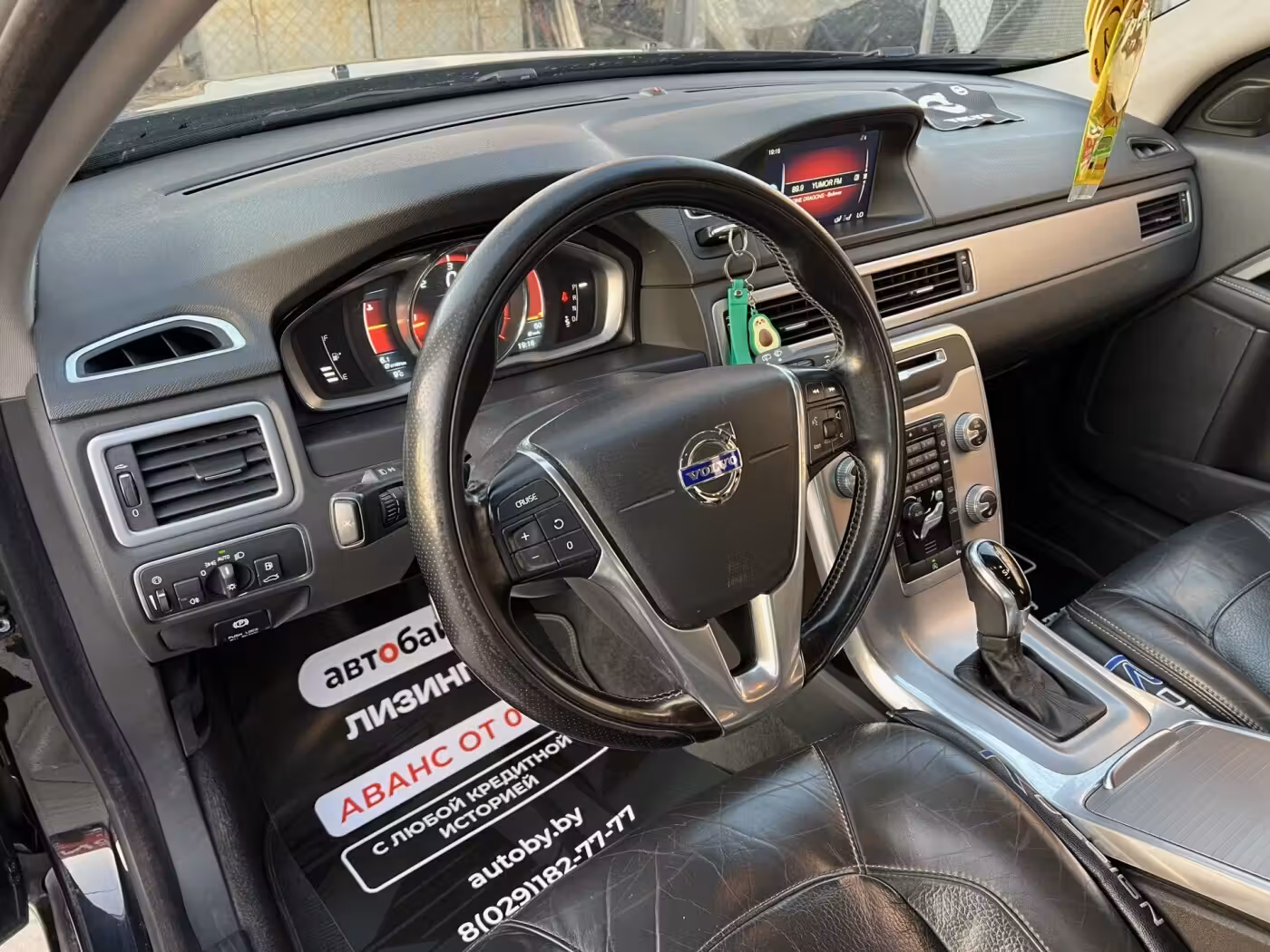 Volvo V70 фото 17