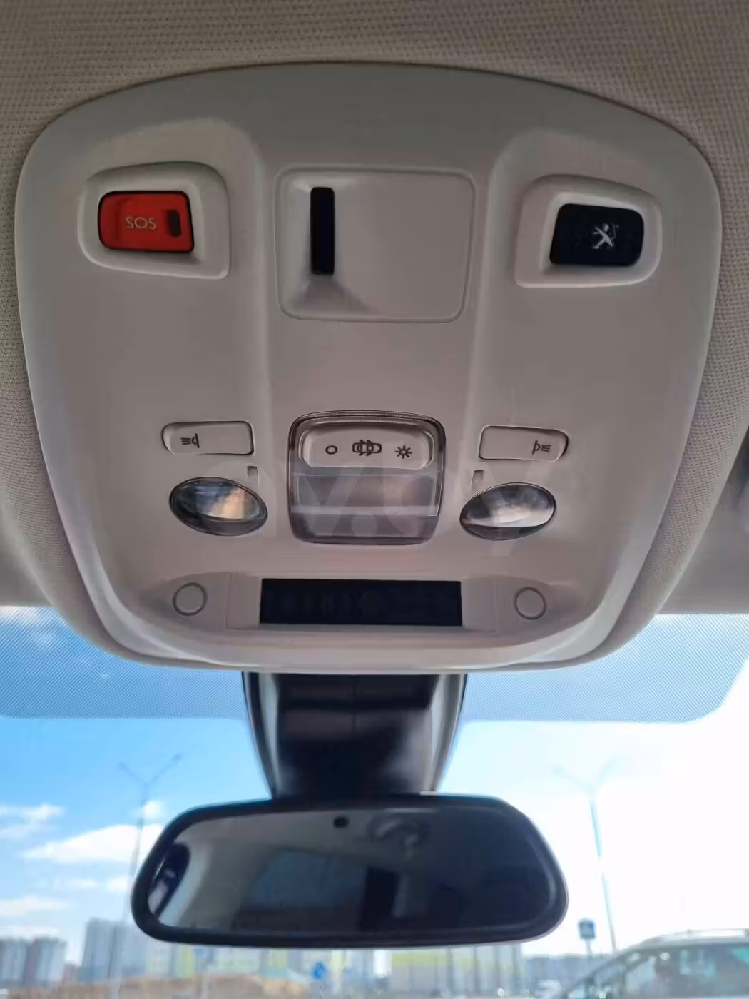 Peugeot 308 фото 12