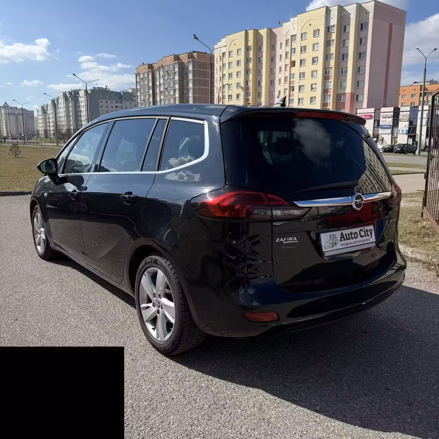 Opel Zafira фото 6
