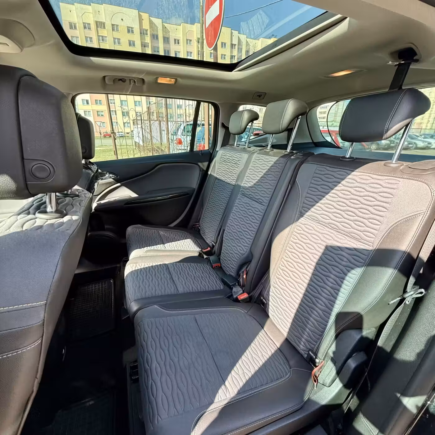 Opel Zafira фото 15