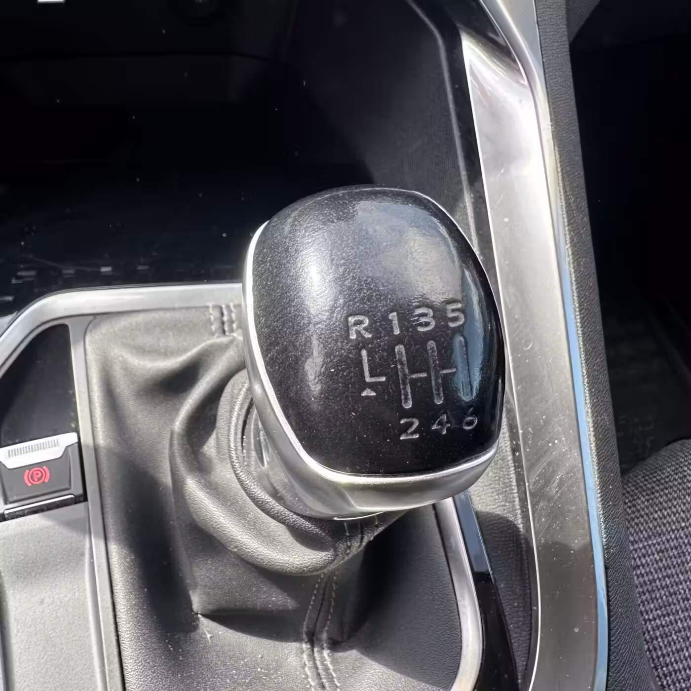 Peugeot 3008 фото 13