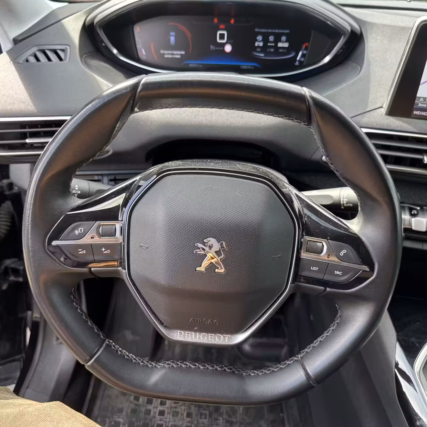 Peugeot 3008 фото 15
