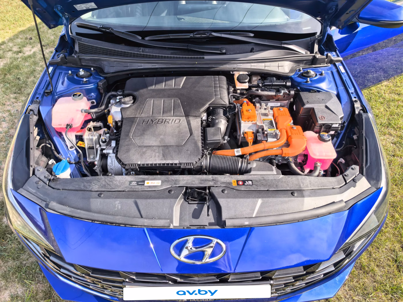 Hyundai Elantra фото 9