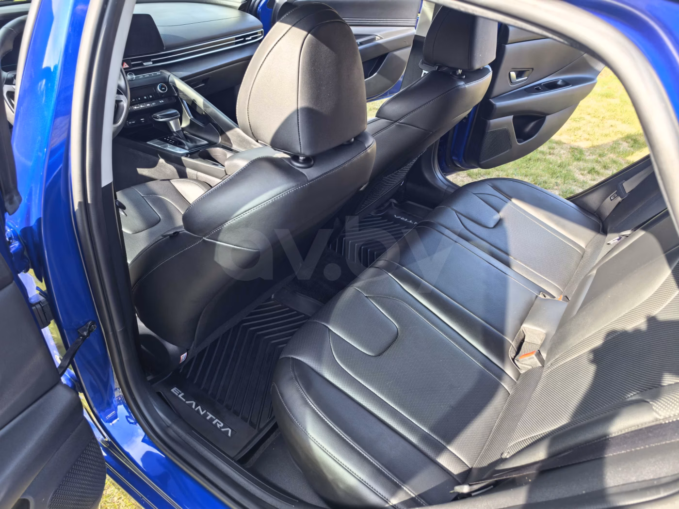 Hyundai Elantra фото 15