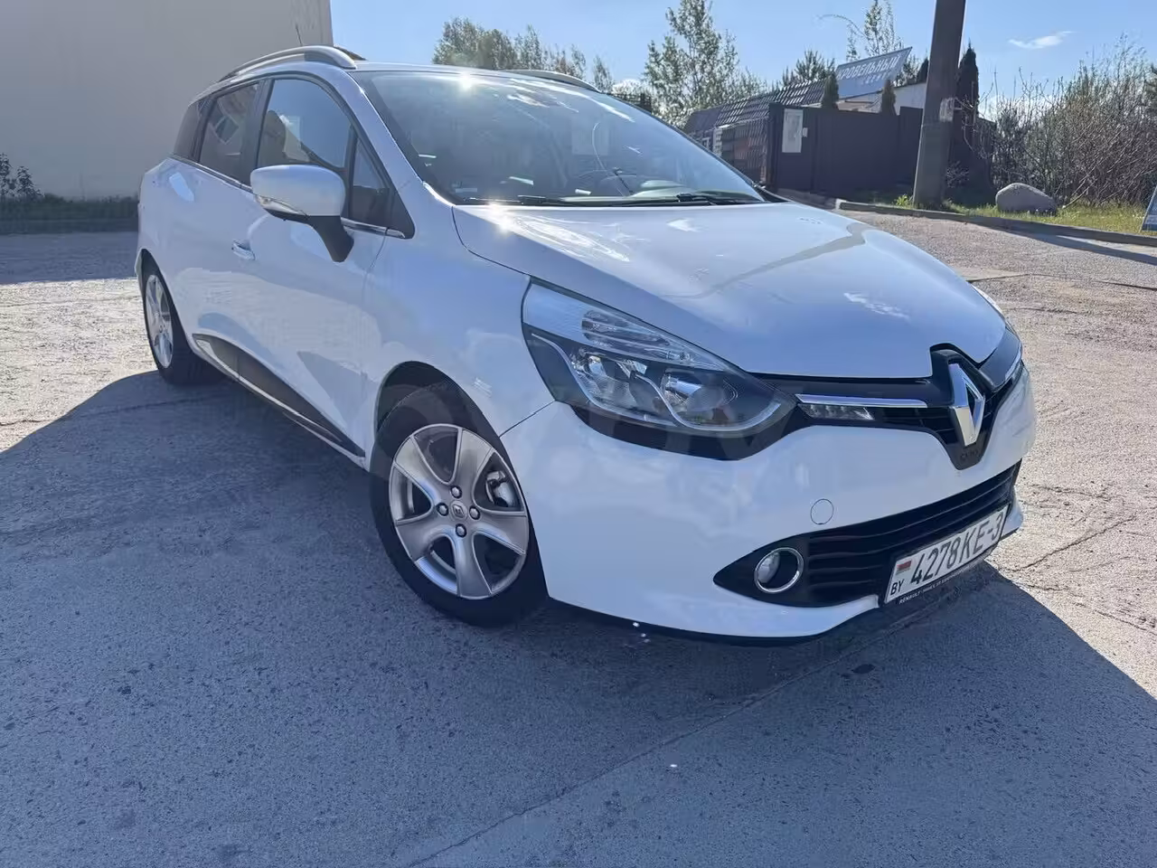 Renault Clio фото 3