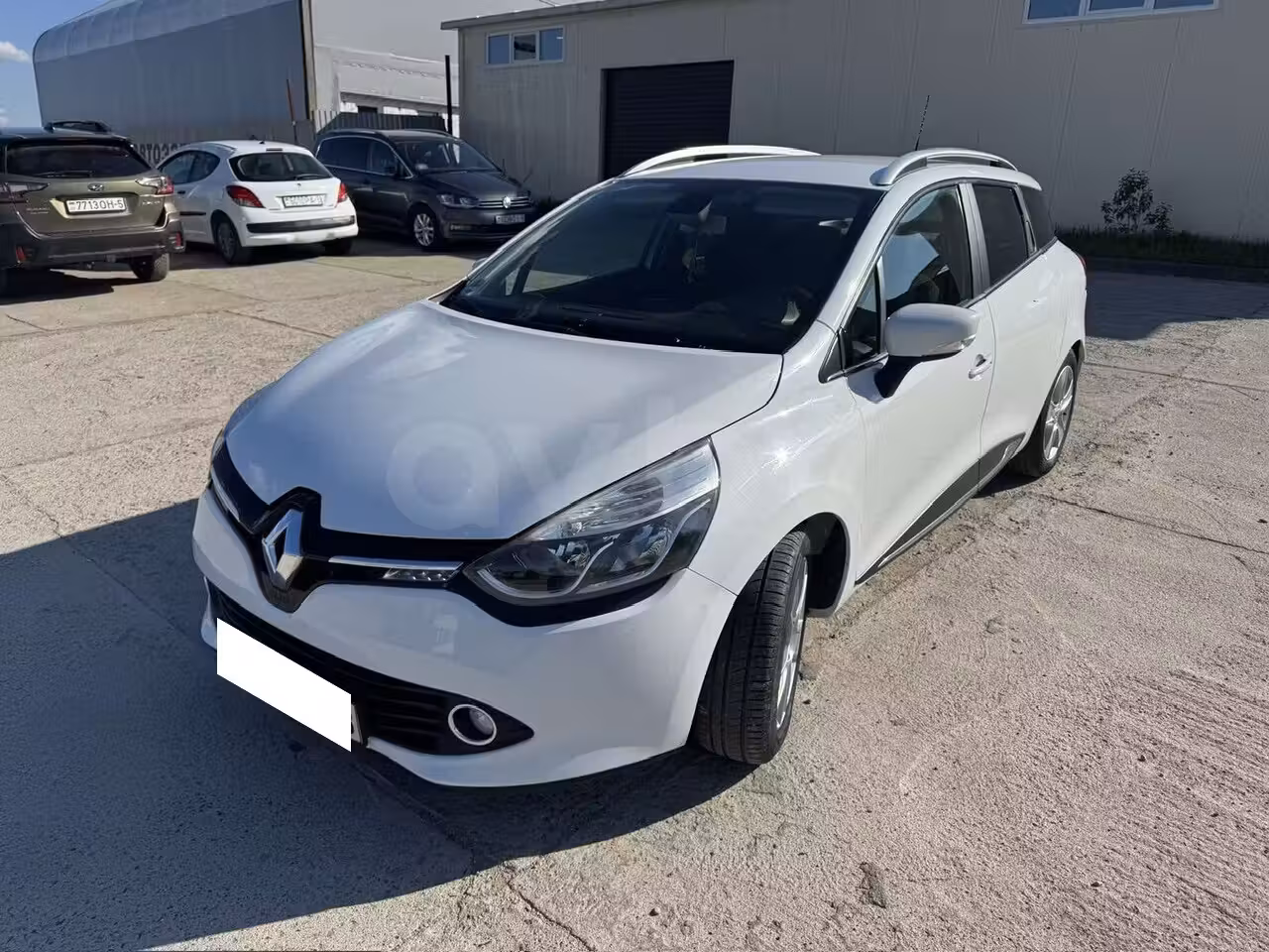Renault Clio фото 13