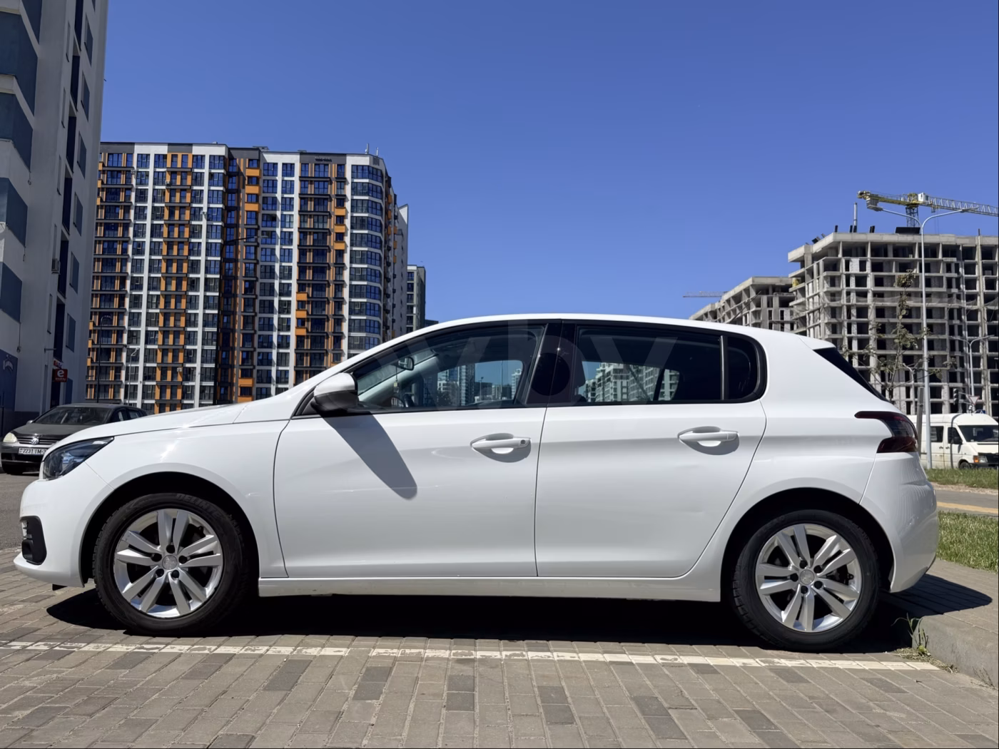 Peugeot 308 фото 6