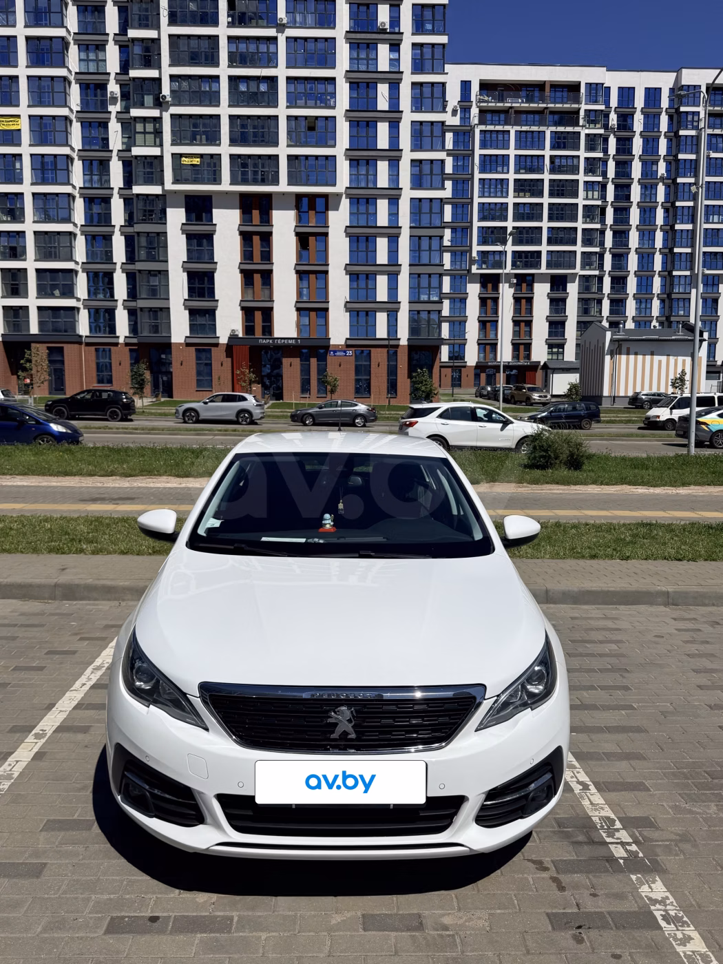 Peugeot 308 фото 9