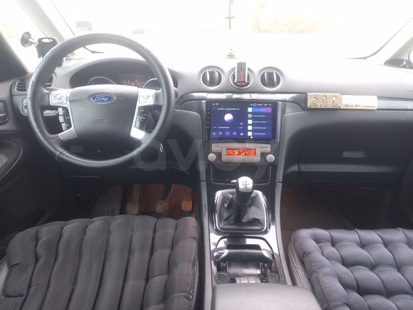 Ford Galaxy фото 2