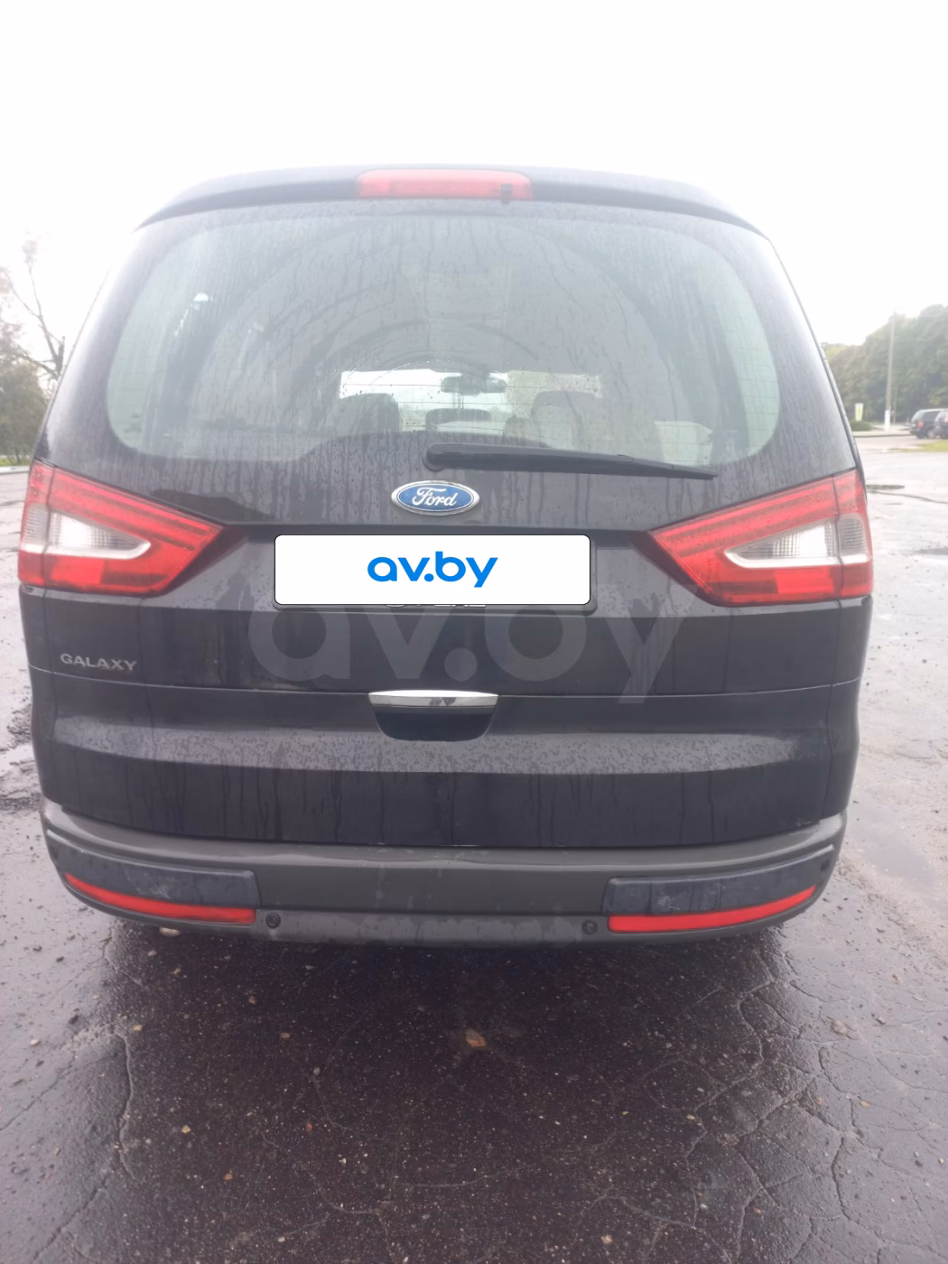 Ford Galaxy фото 8