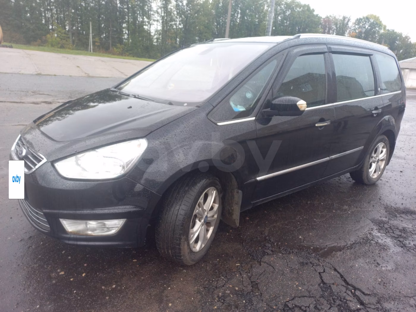 Ford Galaxy фото 10