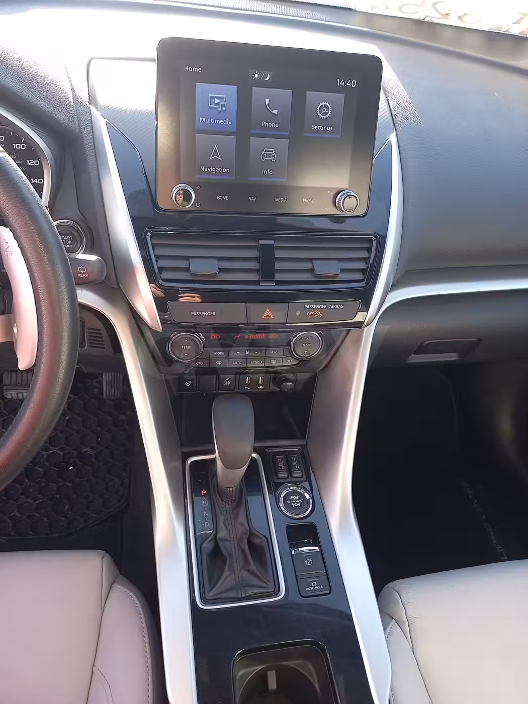 Mitsubishi Eclipse Cross фото 13