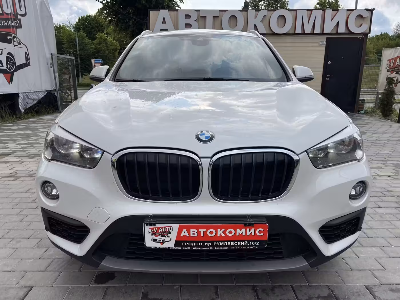 BMW X1 фото 6