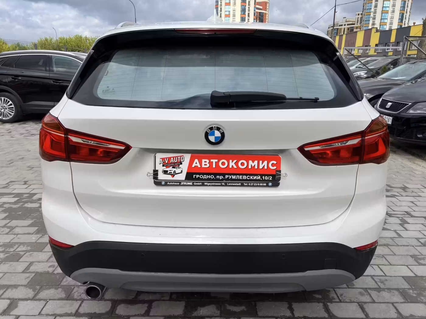 BMW X1 фото 7