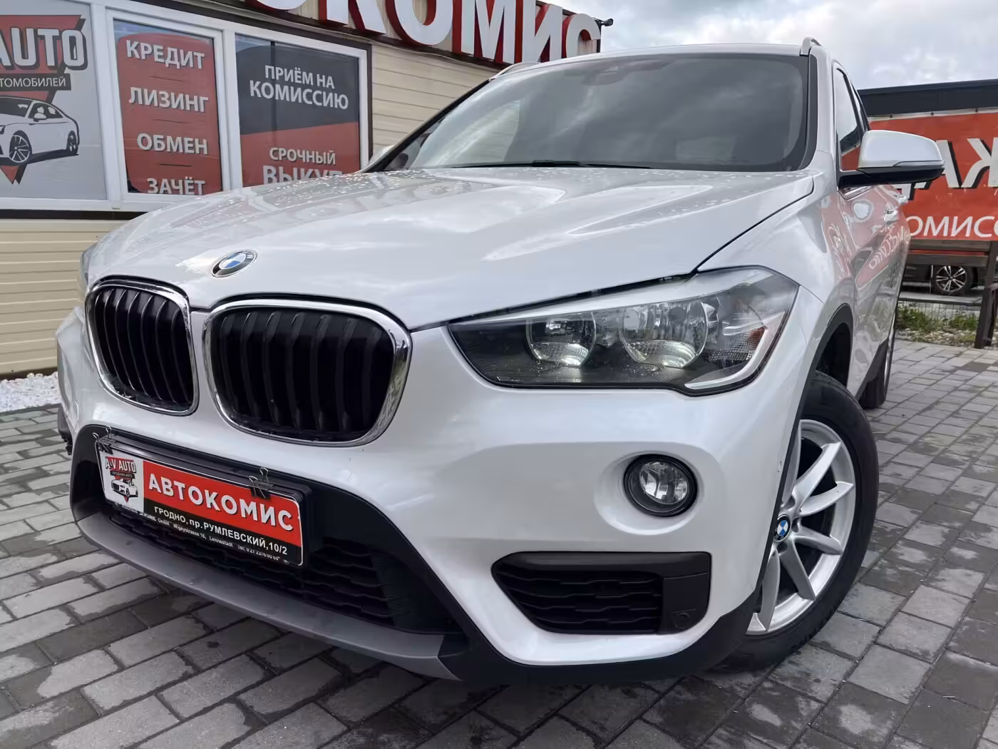 BMW X1 фото 9