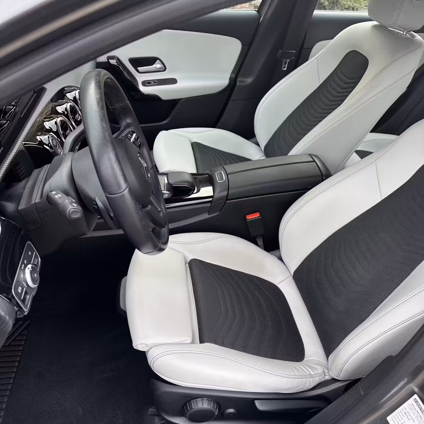 Mercedes-Benz A-Класс фото 10