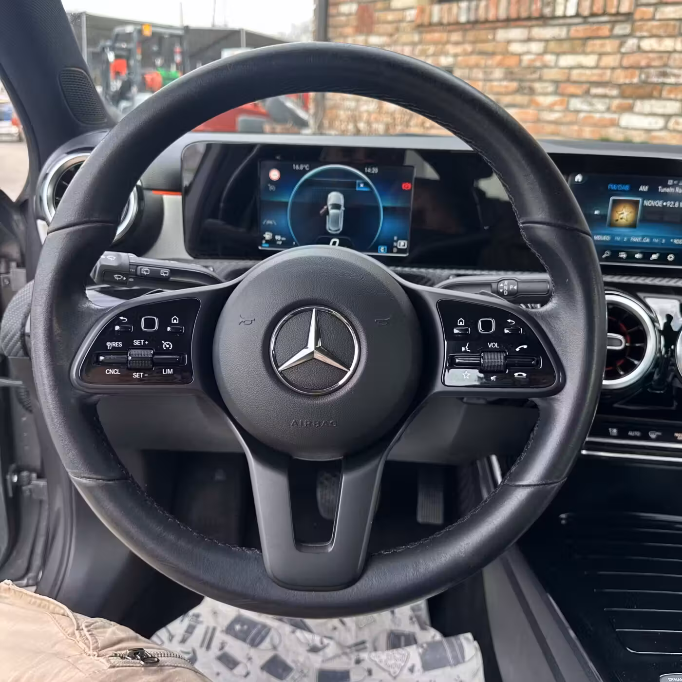 Mercedes-Benz A-Класс фото 15