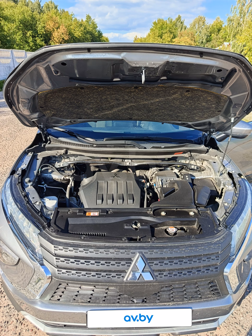 Mitsubishi Eclipse Cross фото 8