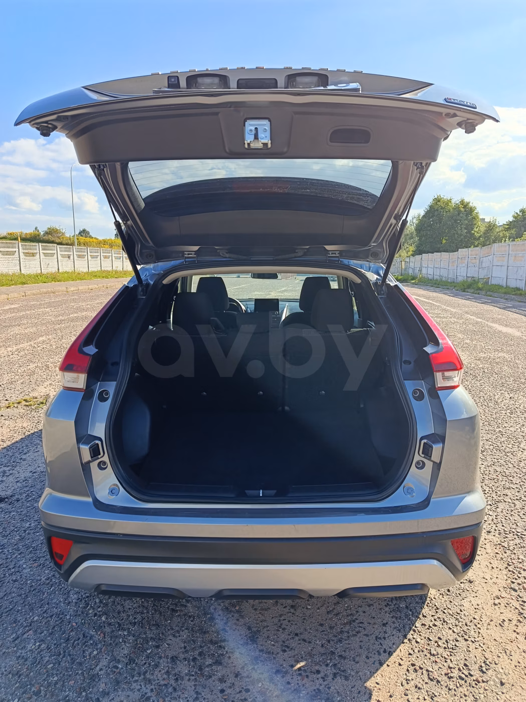 Mitsubishi Eclipse Cross фото 9