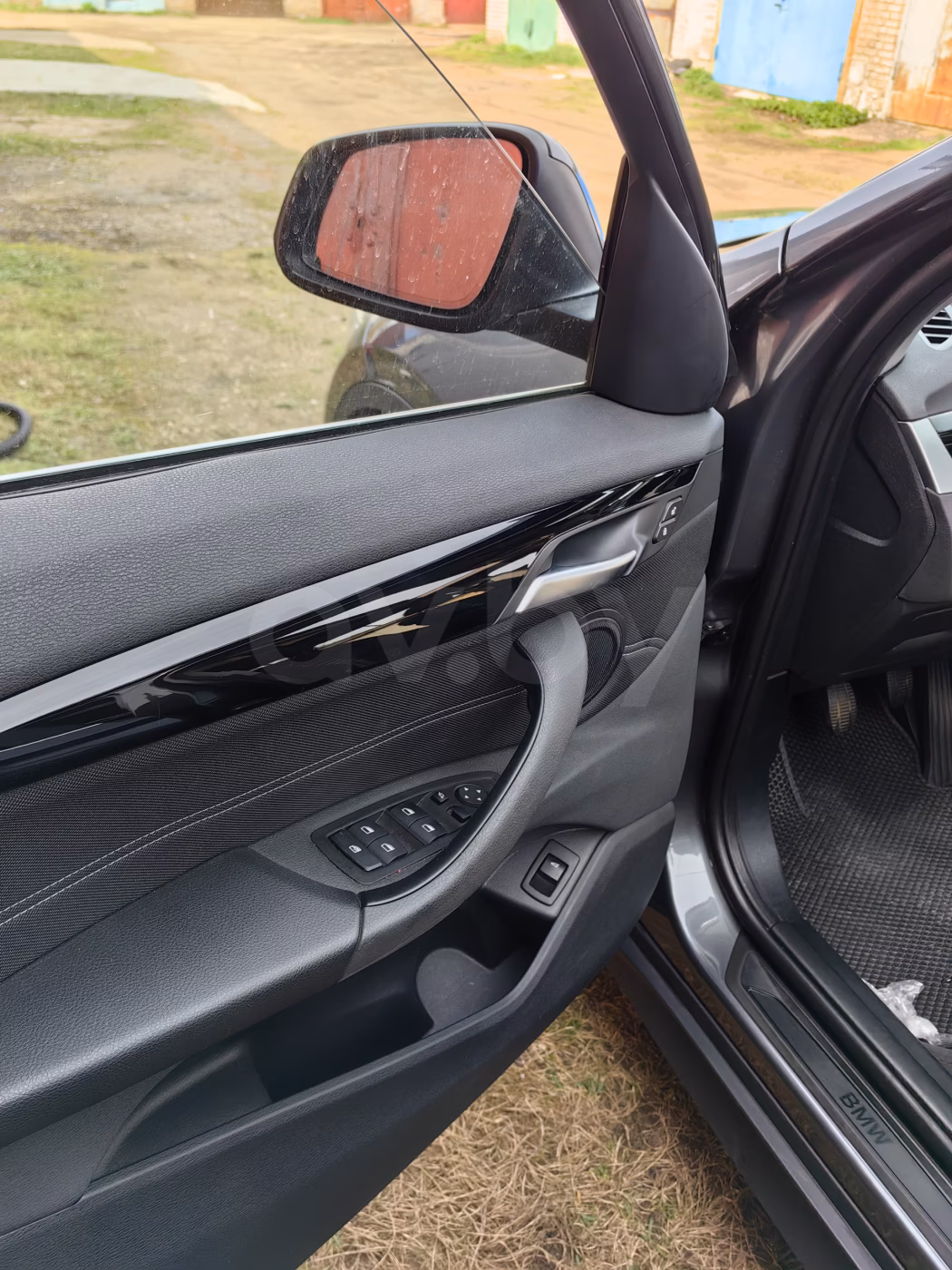 BMW X1 фото 11