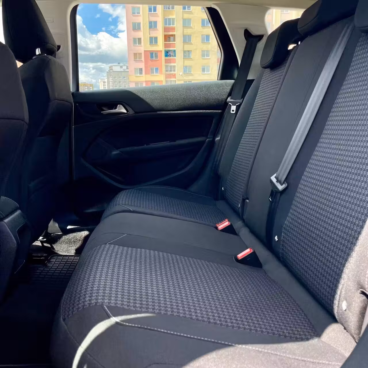 Peugeot 308 фото 14