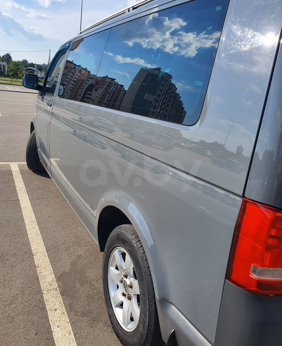 Volkswagen Caravelle фото 8