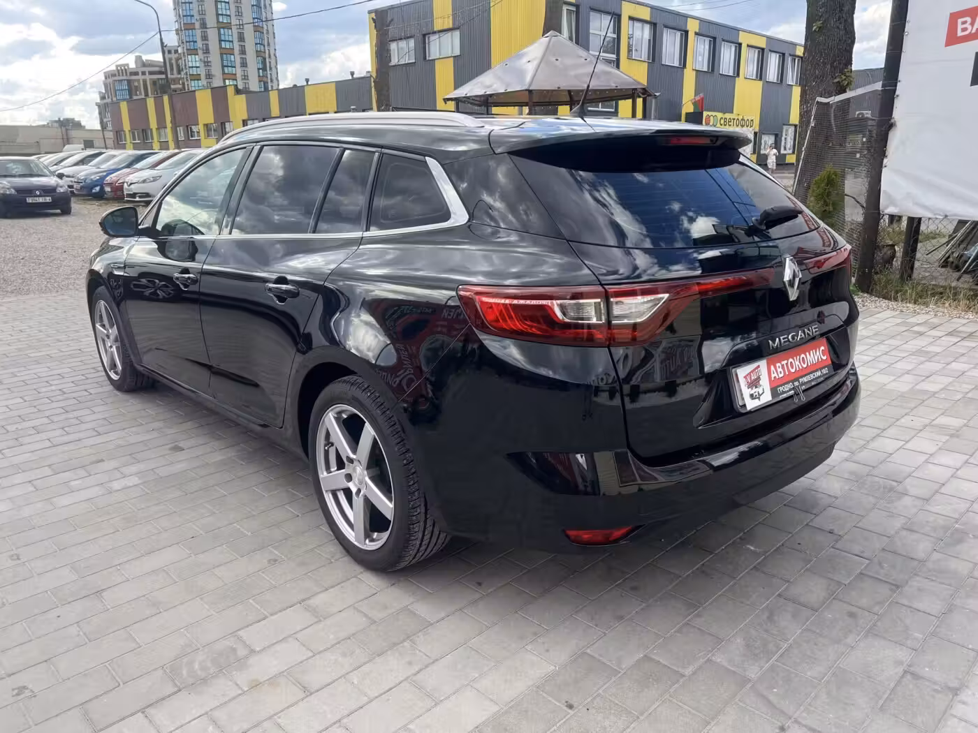 Renault Megane фото 3