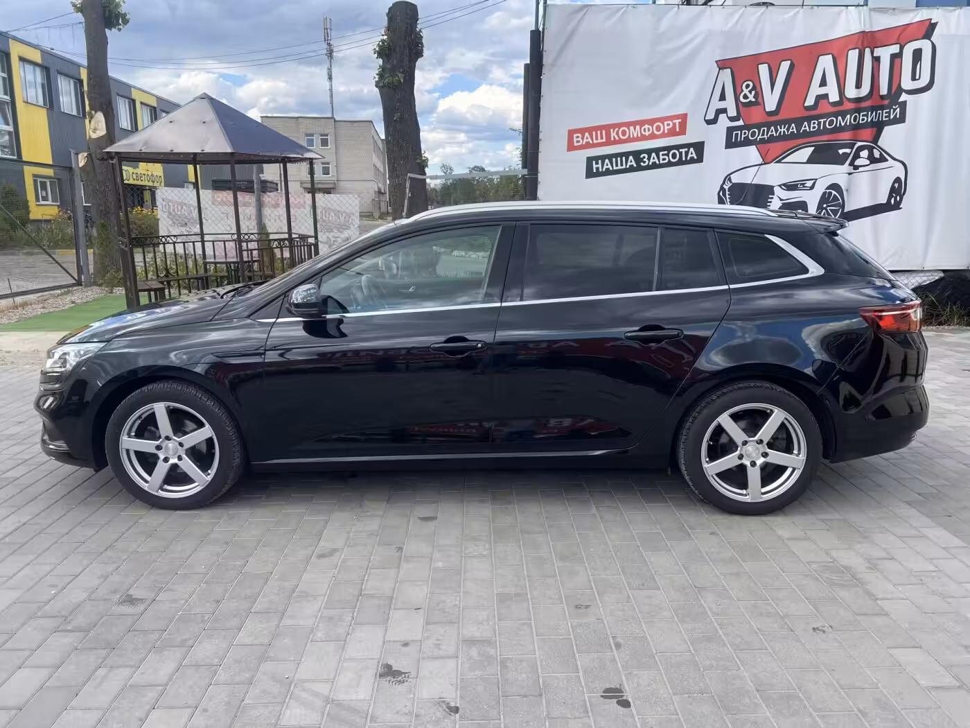 Renault Megane фото 5