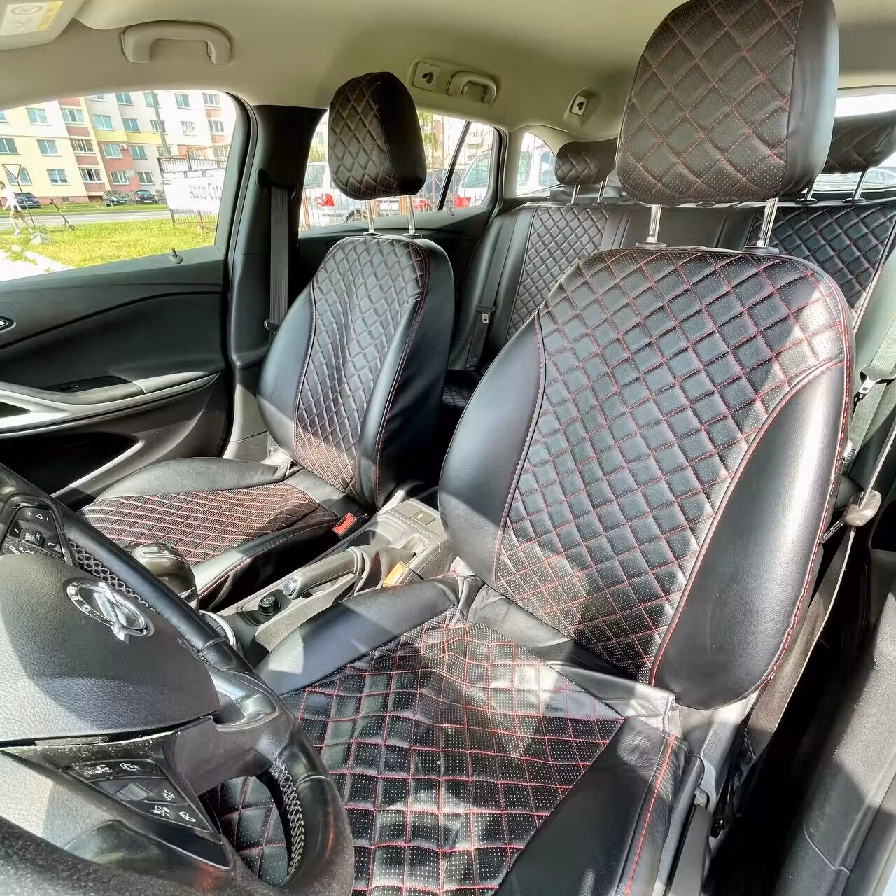 Opel Astra фото 8