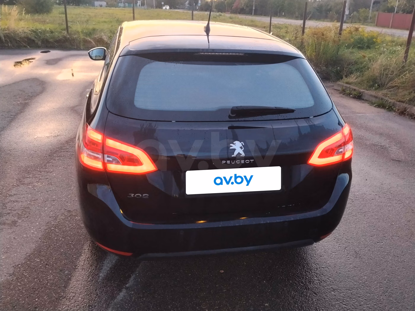 Peugeot 308 фото 2
