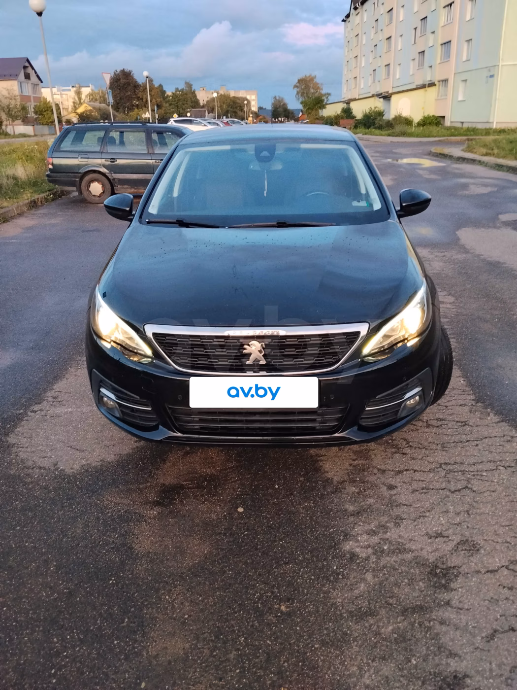 Peugeot 308 фото 4
