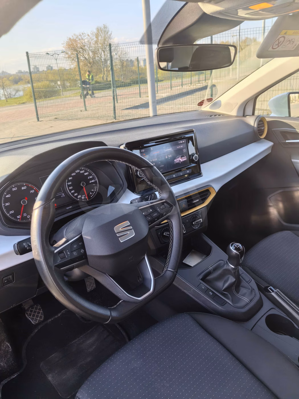SEAT Ibiza фото 9