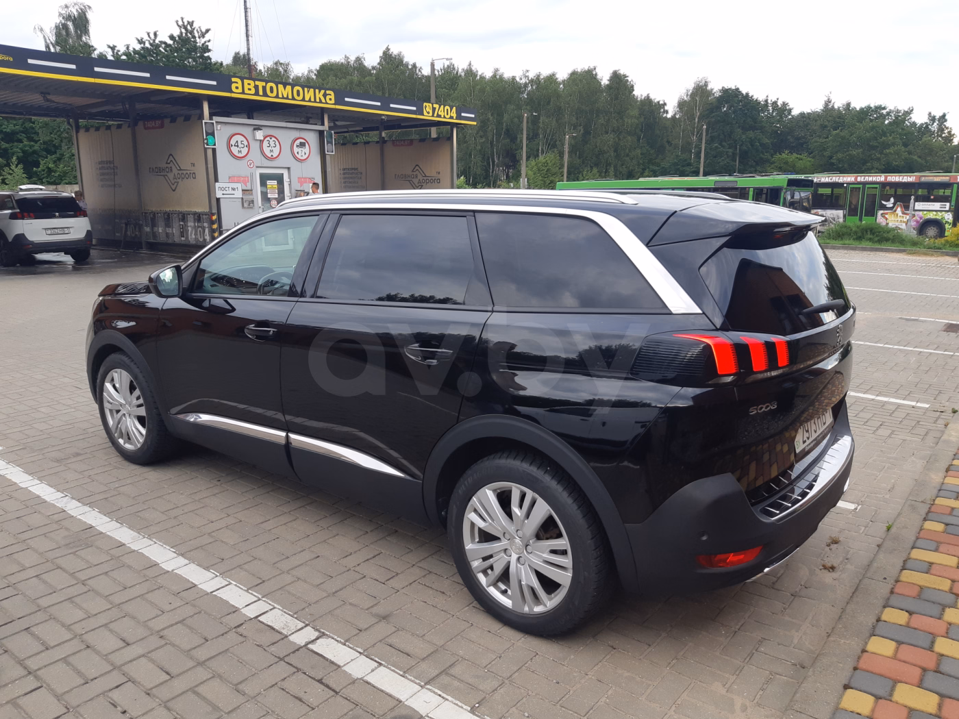 Peugeot 5008 фото 2