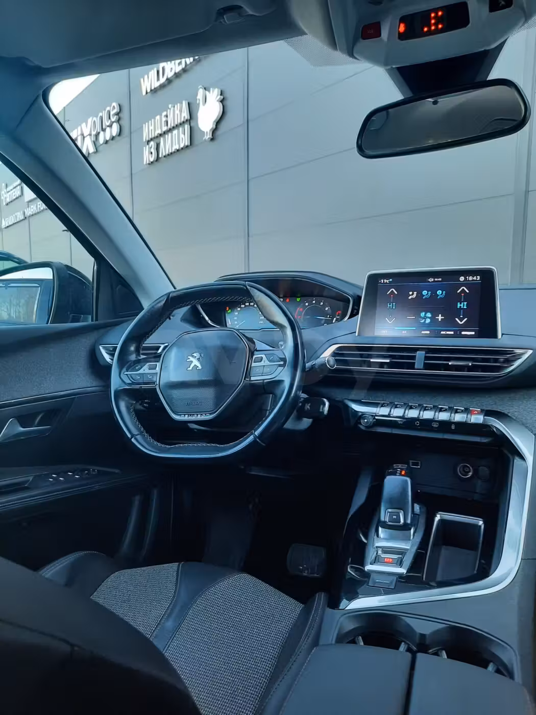 Peugeot 5008 фото 4