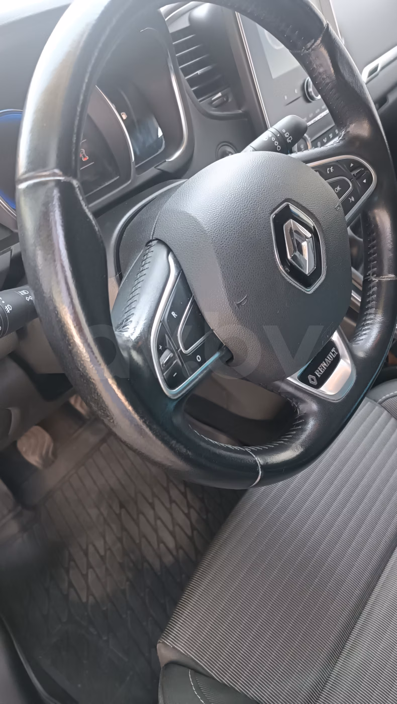 Renault Grand Scenic фото 20