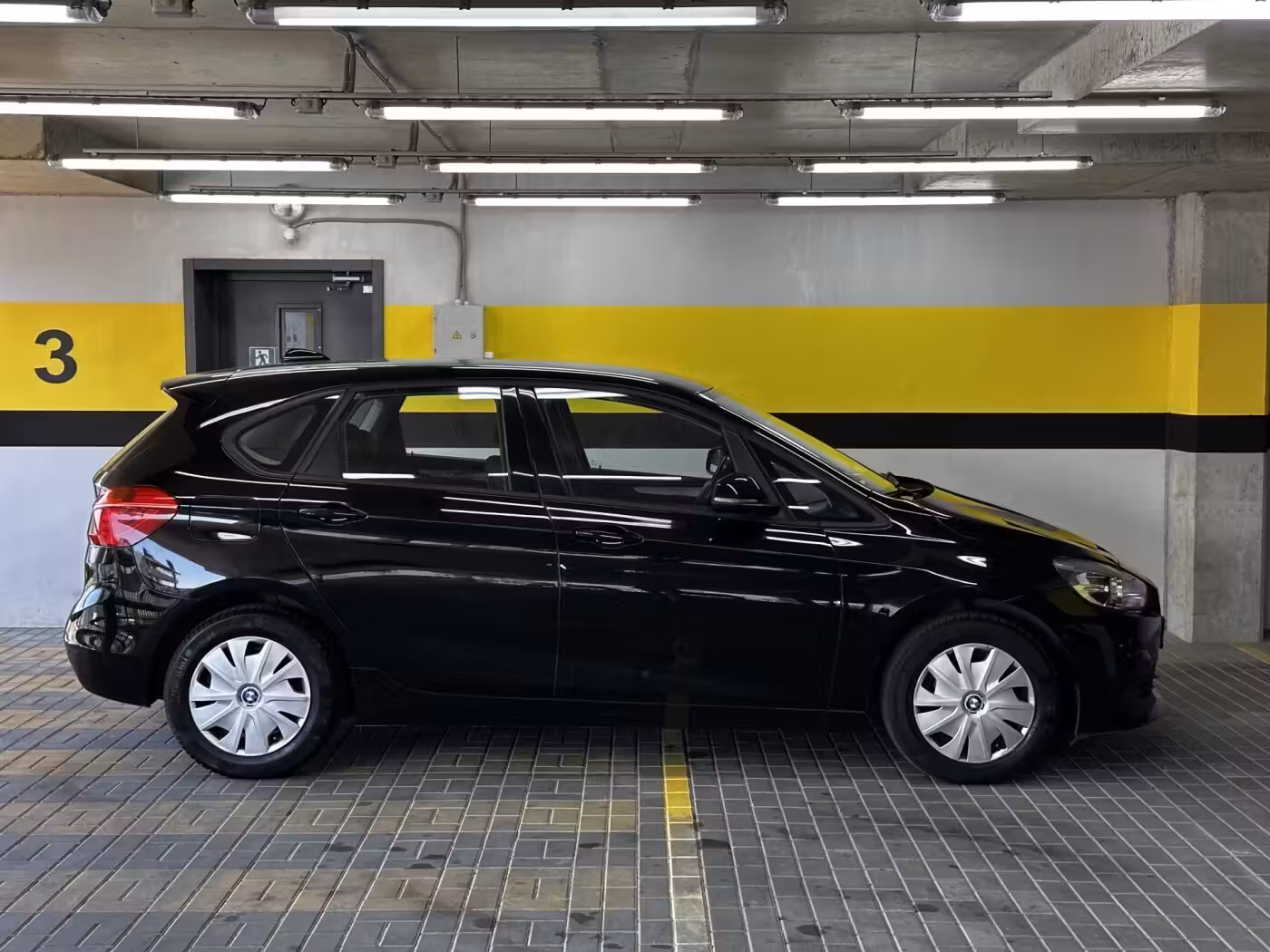 BMW 2 серия Active Tourer фото 8