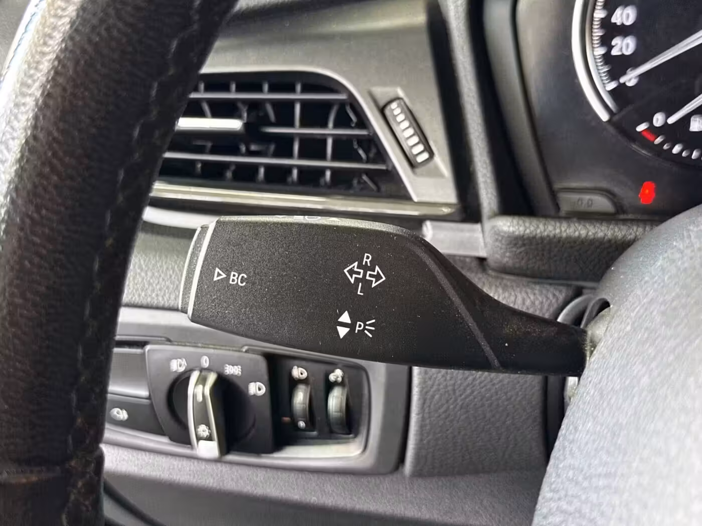 BMW 2 серия Active Tourer фото 20