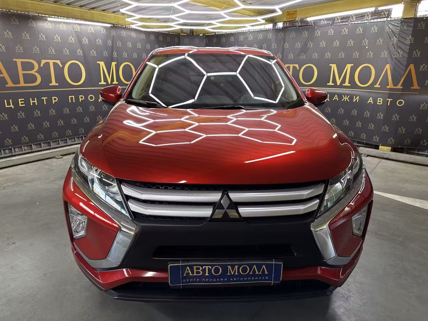 Mitsubishi Eclipse Cross фото 2