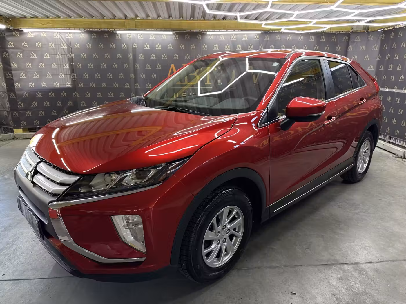 Mitsubishi Eclipse Cross фото 3