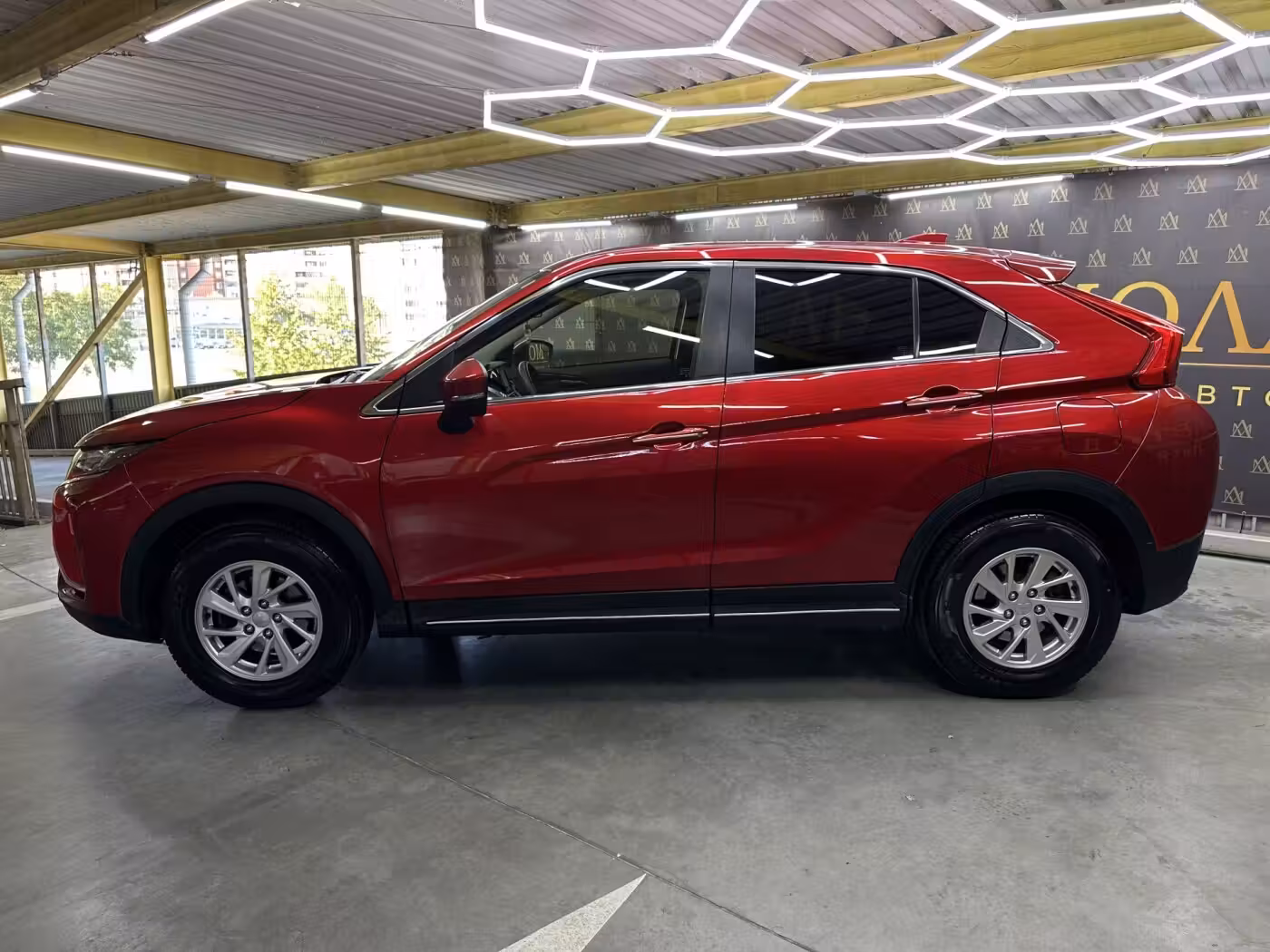Mitsubishi Eclipse Cross фото 5