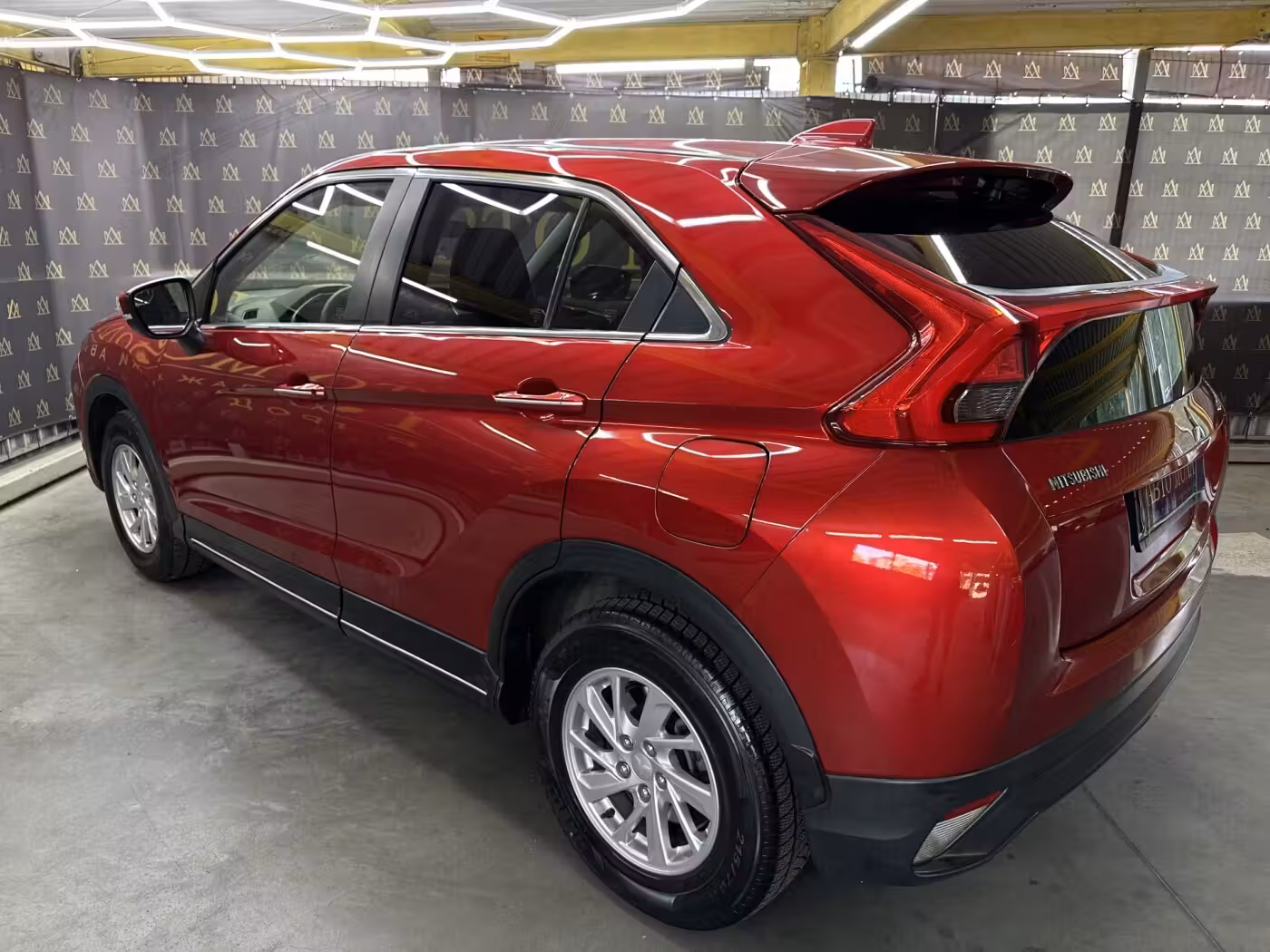 Mitsubishi Eclipse Cross фото 7