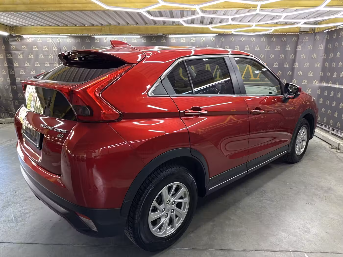 Mitsubishi Eclipse Cross фото 9