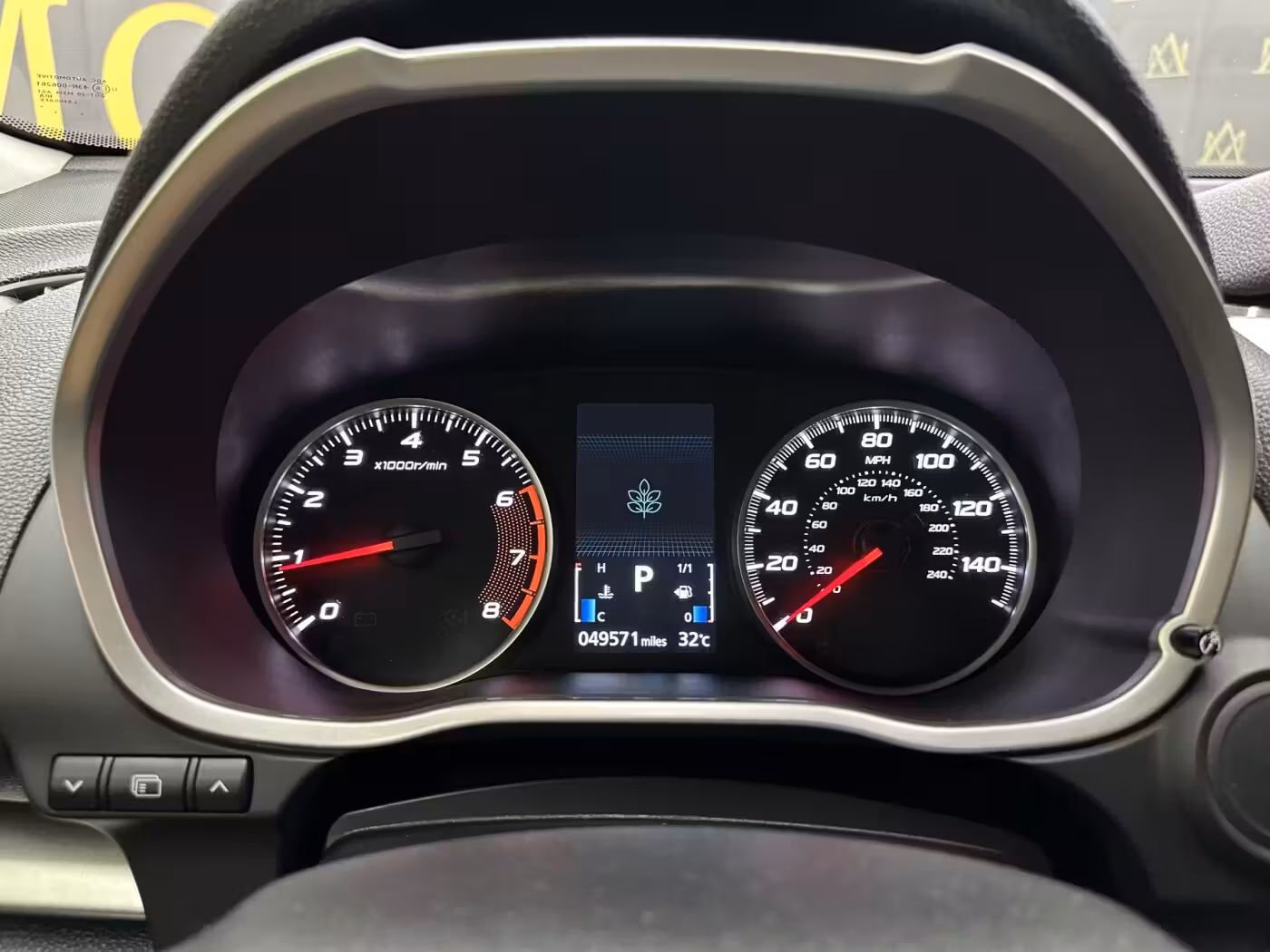 Mitsubishi Eclipse Cross фото 13