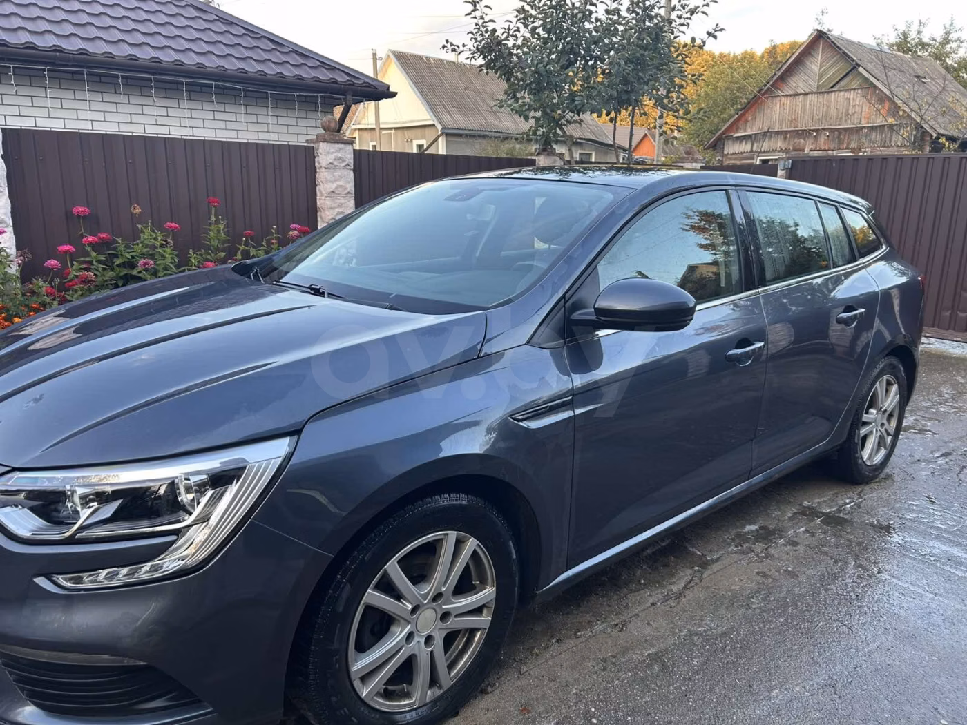 Renault Megane фото 2