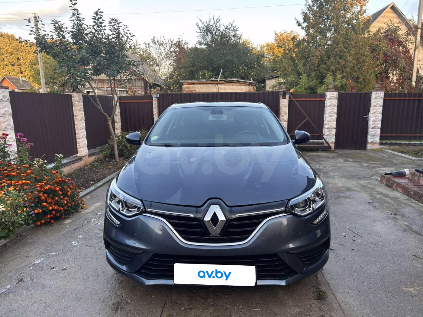 Renault Megane фото 6