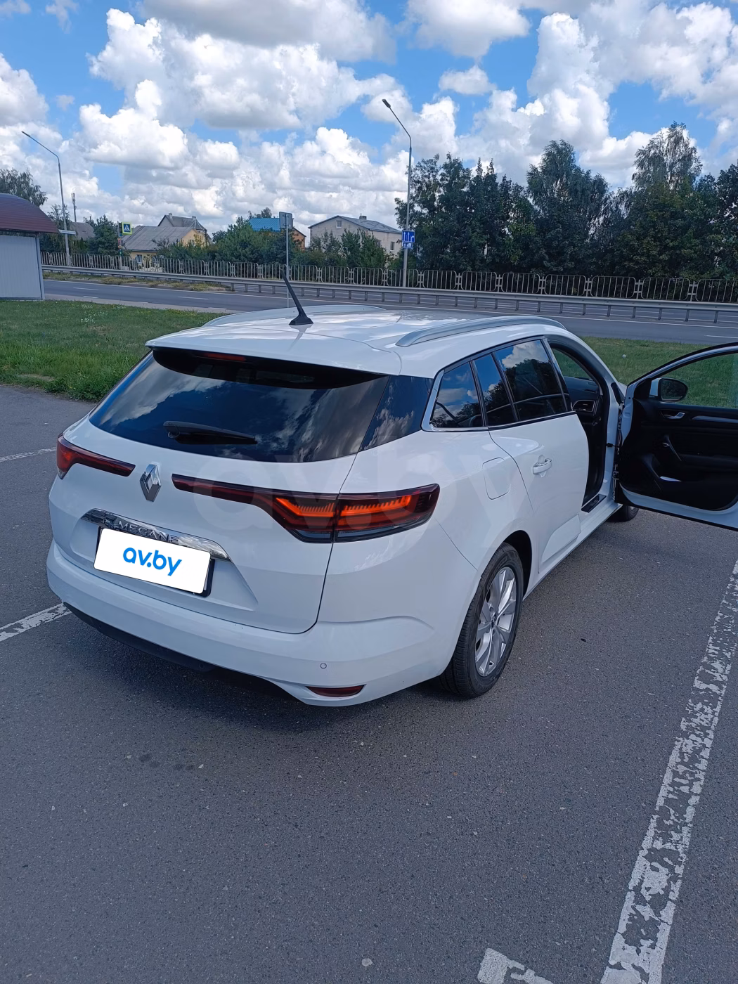 Renault Megane фото 4