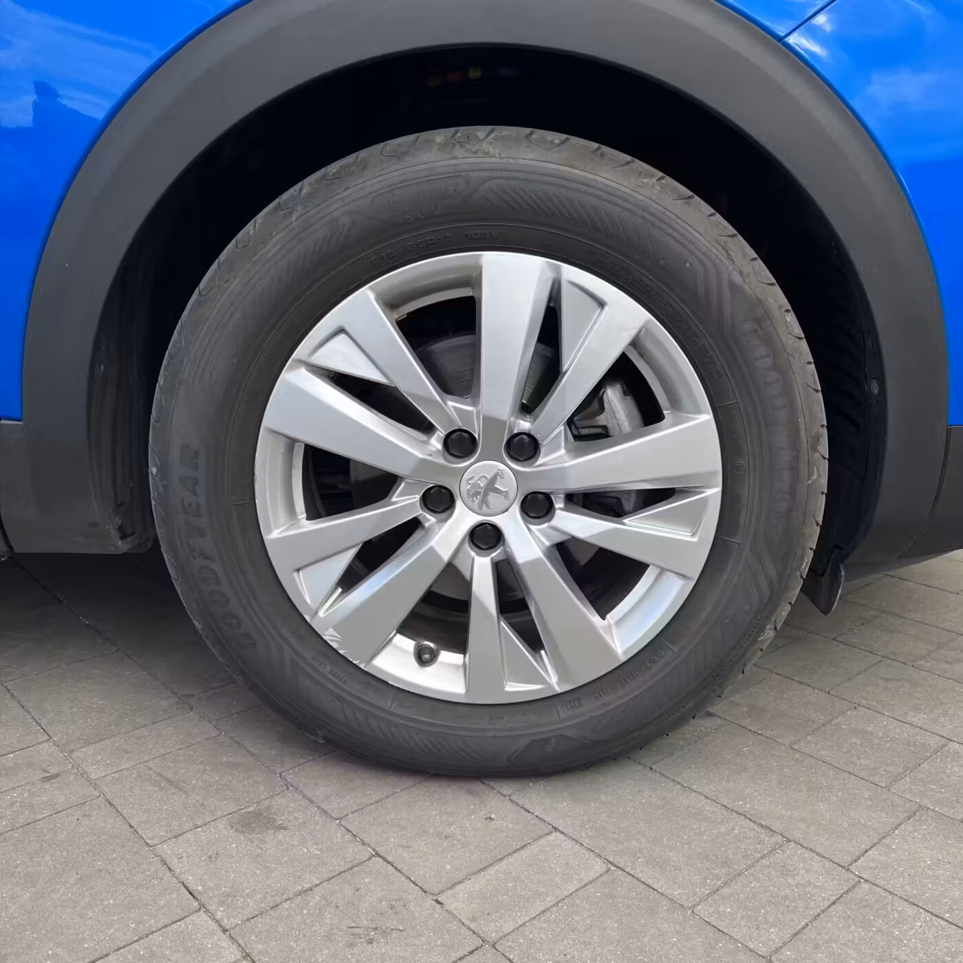 Peugeot 3008 фото 7