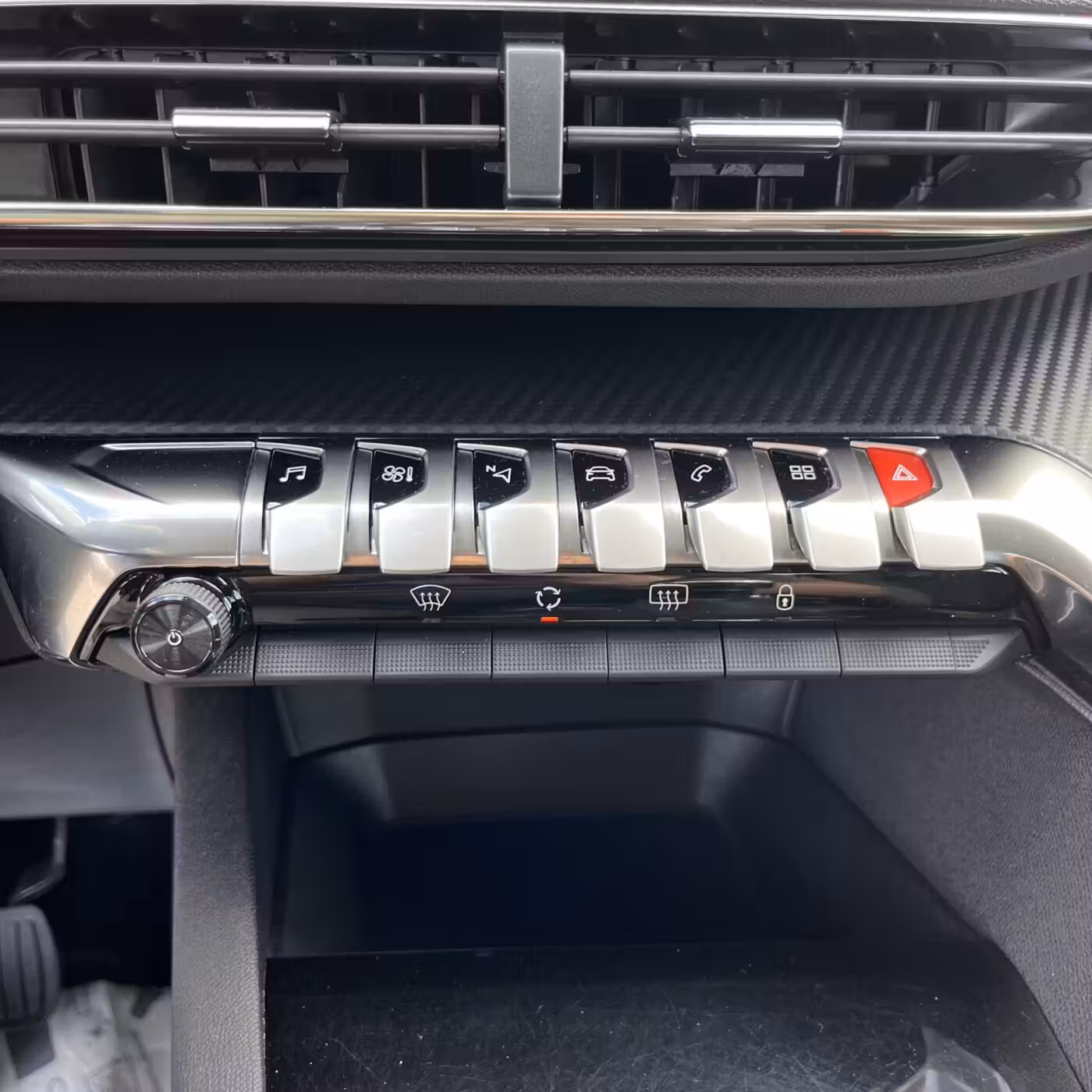 Peugeot 3008 фото 16