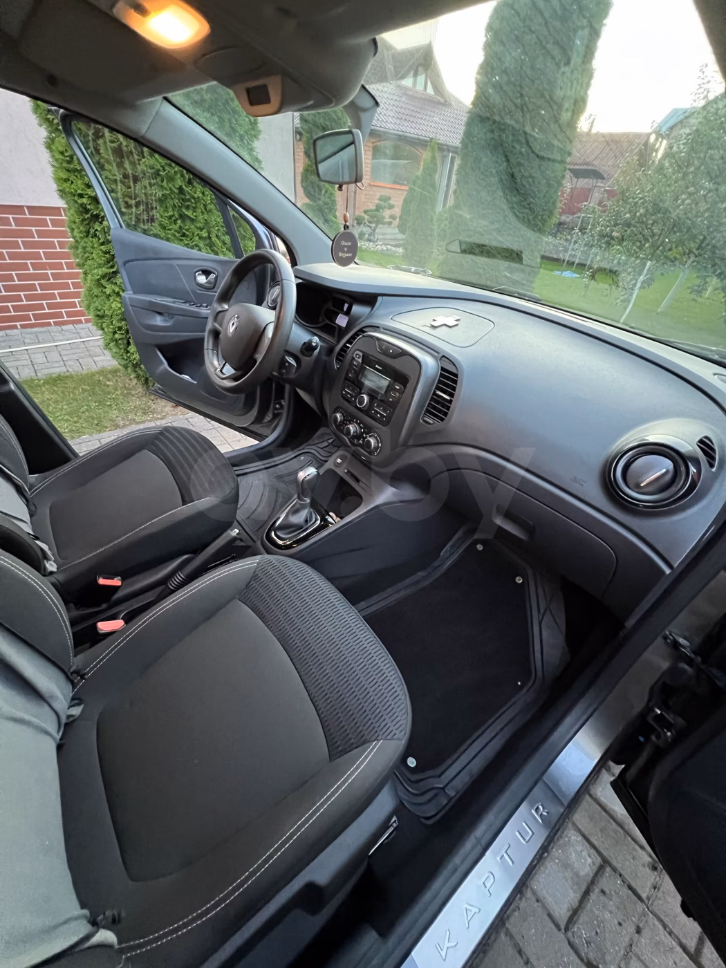 Renault Kaptur фото 8