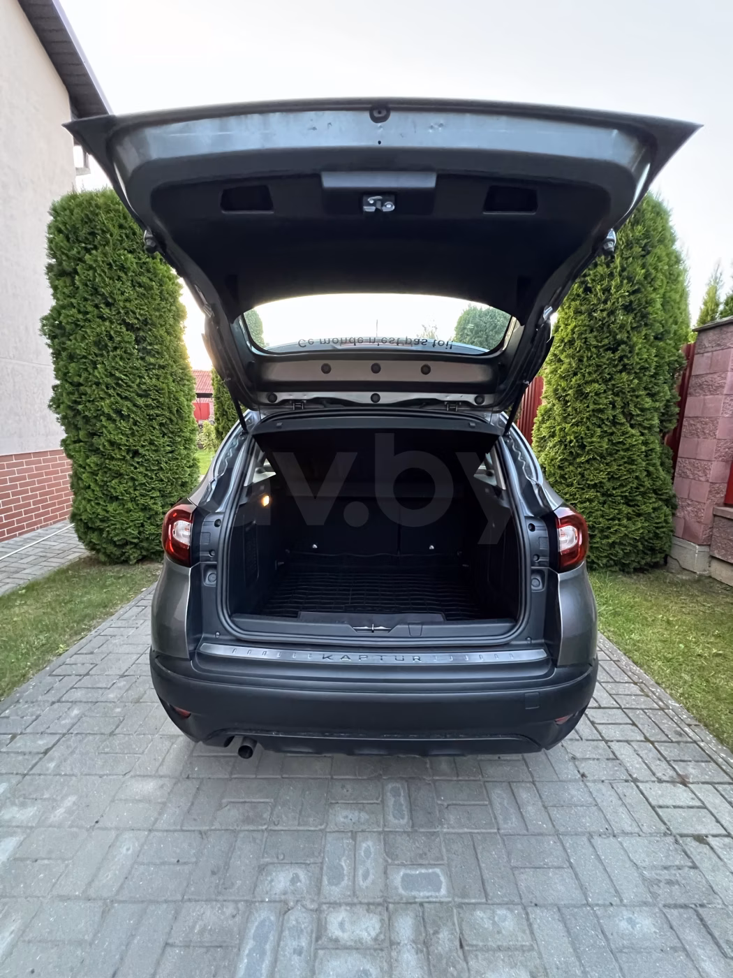 Renault Kaptur фото 11
